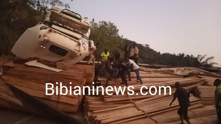 Cargo Truck Accident Blocks Section Of Bibiani-Goaso Highway