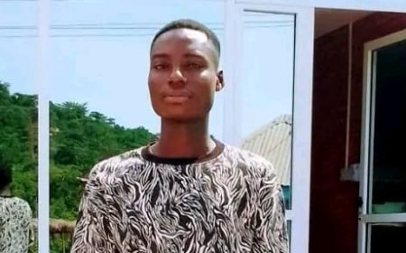 COCOA CITY ARTIST MUST VOTE FOR BUMAH 1 AND FREDDY’S - WAXMILIEAN ADVISES WESTERN SHOWBIZ