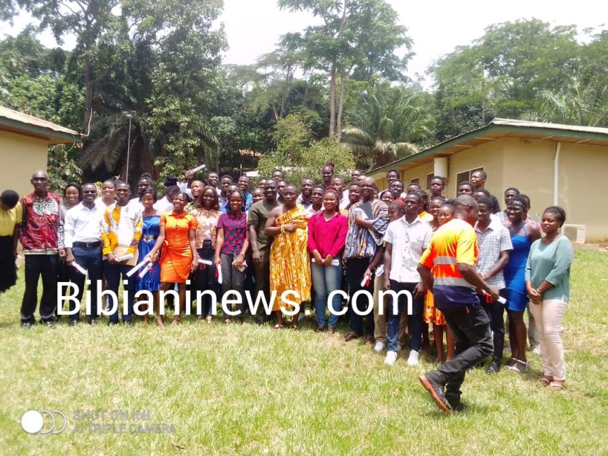 W/N/R : Chirano Gold Mines, in collaboration with Chirano Sefwiman Foundation, has awarded a scholarship to 53 students for tertiary education