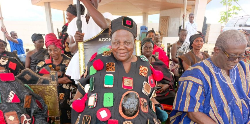 E/R: AKYEM ODA: KOTOKU QUEEN MOTHER ANGRY OVER UNFAIR TREATMENT OF QUEENS
