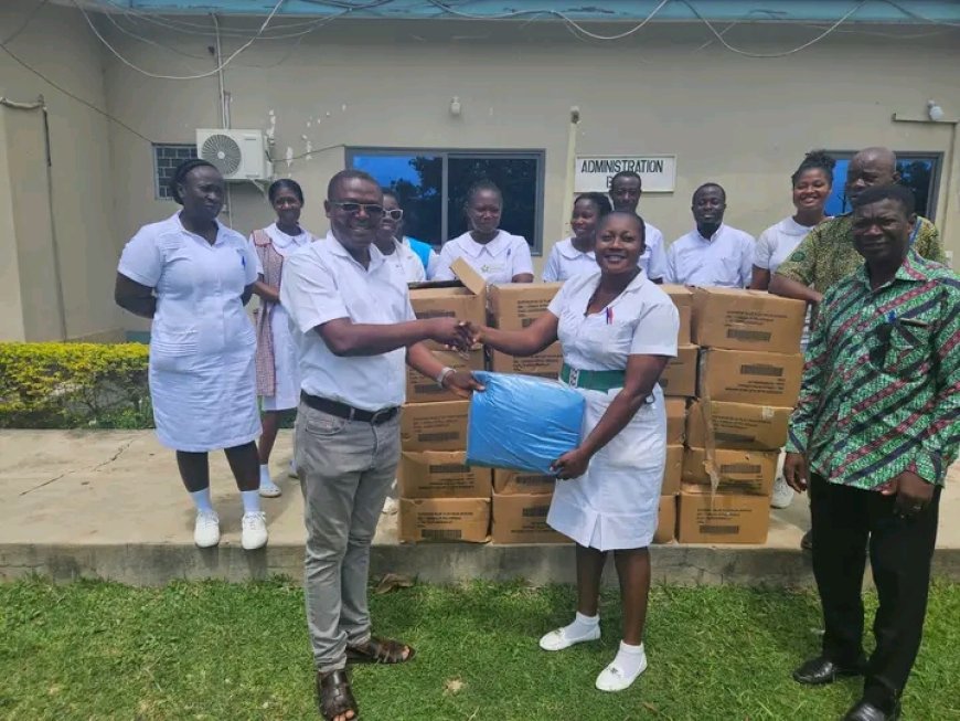 Kandit Standard School in Bibiani donated 20,000 disposable aprons to the Bibiani Municipal Hospital