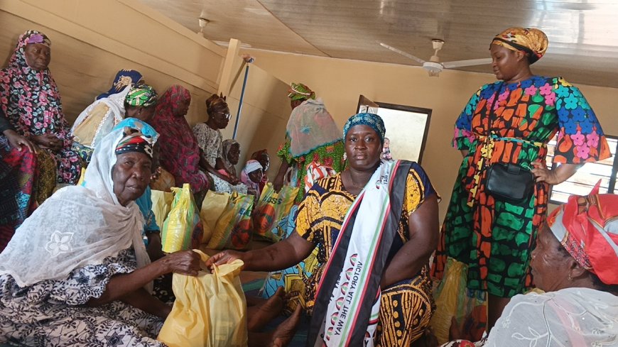 Ramadan Compassion: Bibiani Anhwiaso Bekwai NDC Women’s Organizer, Madam Adiza Mohammad, Supports Elderly Muslim Women in Bibiani Zongo and Sefwi Awaso