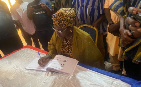 MP Zuwera Ibrahimah Signs Book of Condolence for Late Salifu Adam Braimah