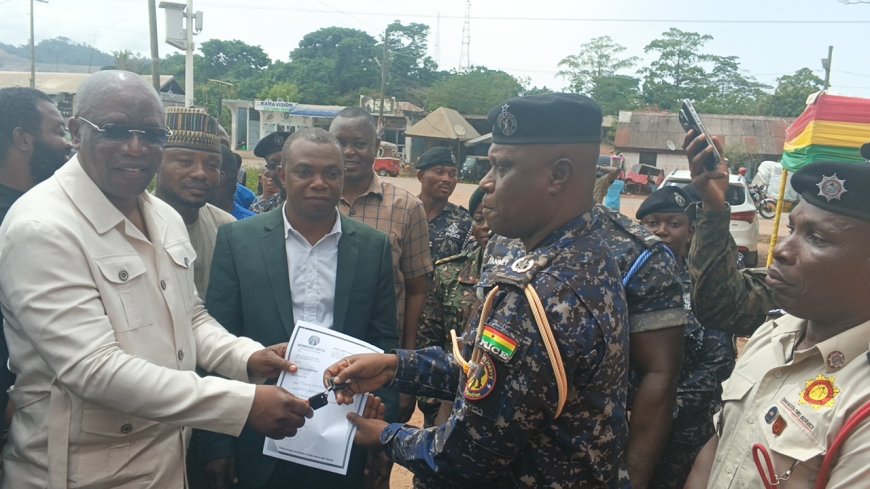 Bibiani Anhwiaso Bekwai MP Donates Brand-New Nissan Navara to Police to Strengthen Security