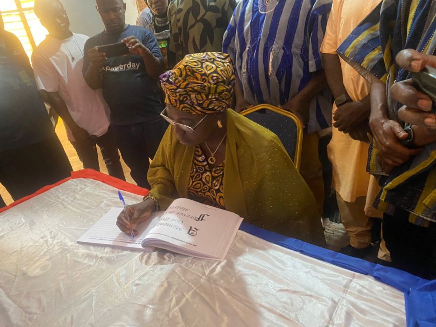 MP Zuwera Ibrahimah Signs Book of Condolence for Late Salifu Adam Braimah