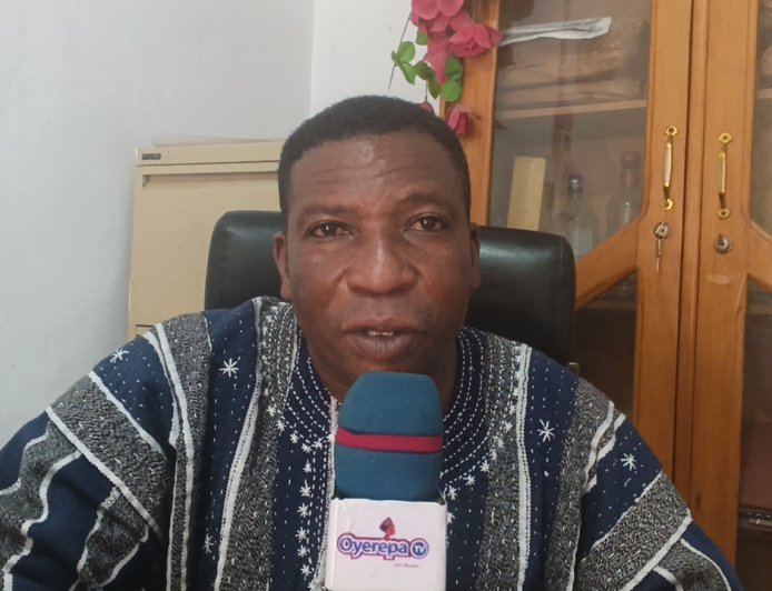 Chief of Bassengele Advises Youth to Uphold Integrity at Work on May Day