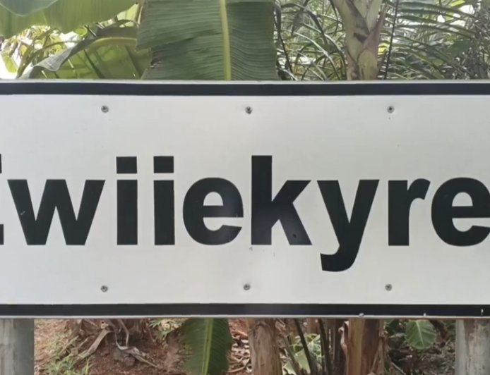 Residents of Sefwi Ewiirekyiren Appeal for School, Network and Other Social Amenities