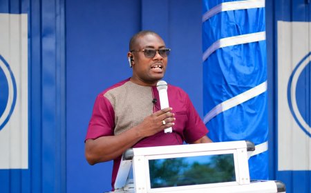 Sefwi Anhwiaso Sompahene to Sponsor Five Sefwi Students at Queens Girls SHS