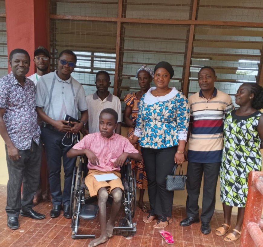 Fonda Nafisatu Supports Physically Challenged Student at Chirano Community Day SHS