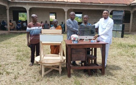 Miner Alex Donkor Donates Educational Items to Abesinsuom M/A Basic School