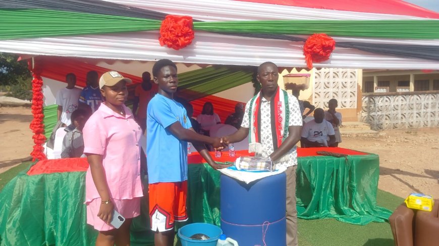 NDC Youth and Women Wing in Bibiani-Anhwiaso-Bekwai Supports First-Year SHS Students