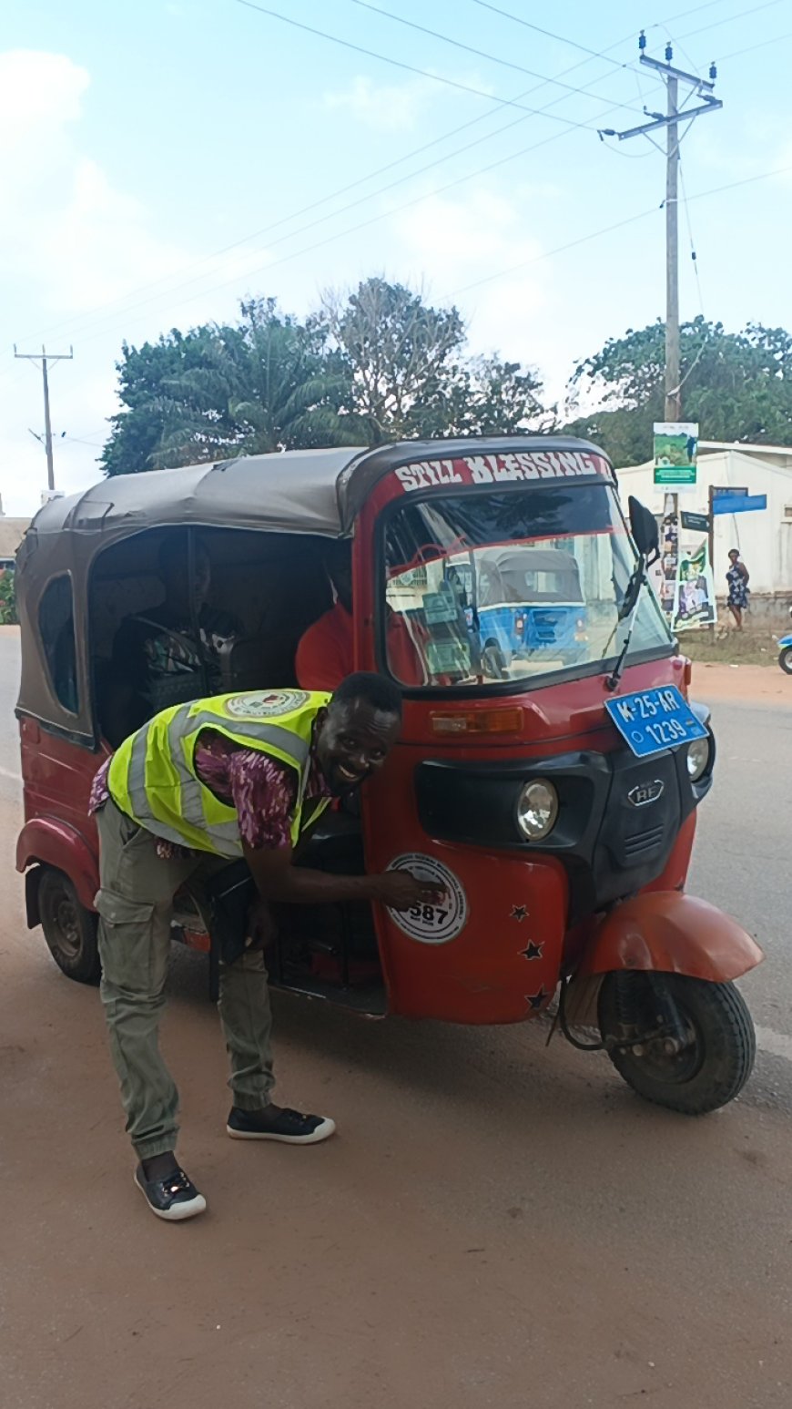 BIBIANI MUNICIPAL ASSEMBLY, OKADA RIDERS ASSOCIATION INTRODUCE STICKERS TO IDENTIFY PRAGYA TRICYCLES